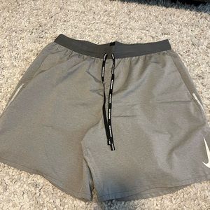 Men’s running short-lined- size large 7”inseam